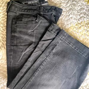 Sonoma Wide Leg Crop Black Jean